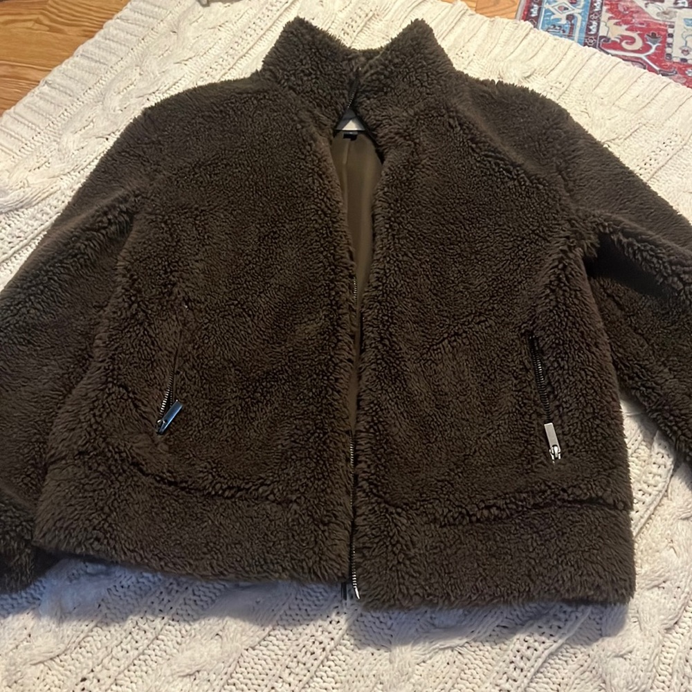 Fuzzy soft brown Sherpa coat